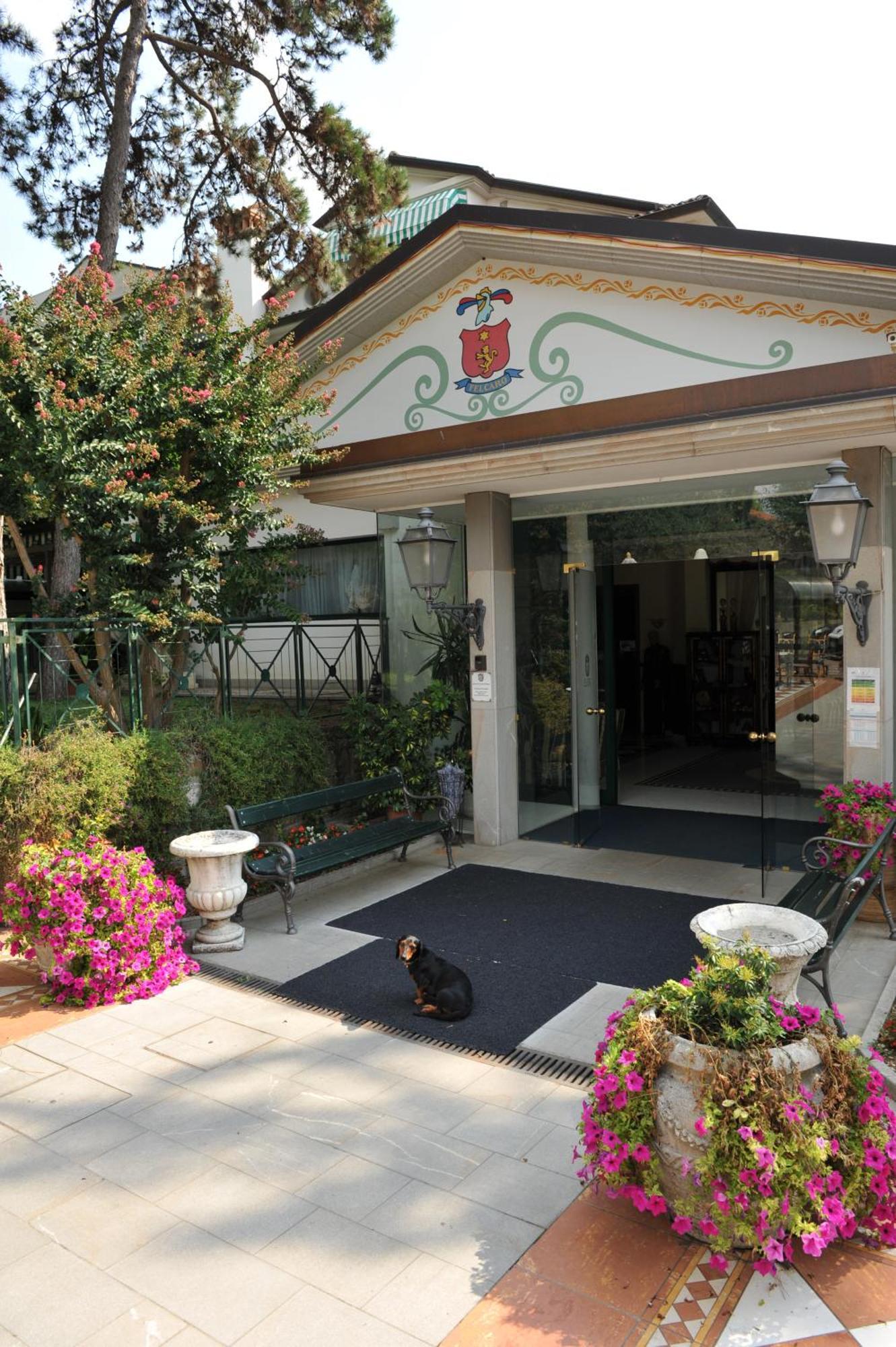 Villa Felcaro - Relais, Lodge&Restaurant Cormòns Exterior foto